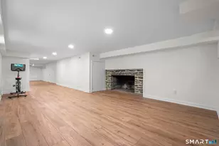46 Fernwood Dr, Stamford, CT 06903 - Photo 38