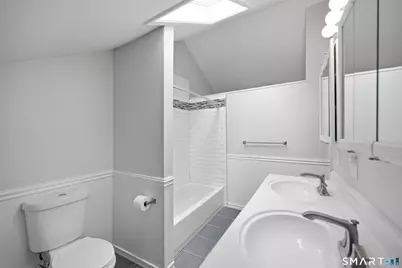 592 Pond Point Avenue, Milford, CT 06460 - Photo 10