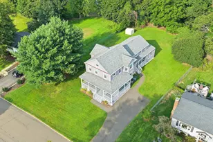 592 Pond Point Ave, Milford, CT 06460 - Photo 2