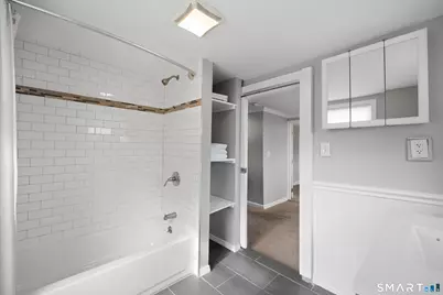 592 Pond Point Avenue, Milford, CT 06460 - Photo 22