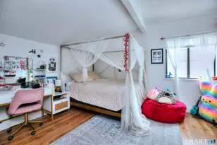 104 Harvest Cmns, Westport, CT 06880 - Photo 20
