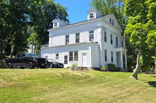 202 Broadway, Norwich, CT 06360 - Photo 2