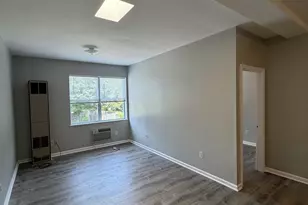 1064 Poquonnock Rd, Groton, CT 06340 - Photo 10