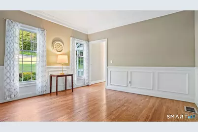 32 Pine Tree Hill Road, Newtown, CT 06470 - Photo 6