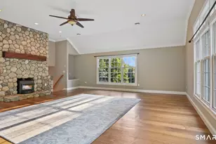 32 Pine Tree Hill Rd, Newtown, CT 06470 - Photo 14