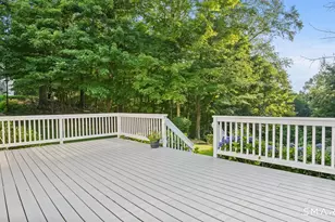 32 Pine Tree Hill Rd, Newtown, CT 06470 - Photo 30