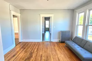 233 White St, Hartford, CT 06114 - Photo 6