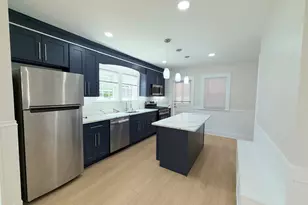 332 Robbins St, Waterbury, CT 06708 - Photo 1