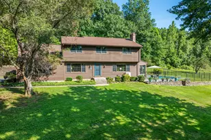 3289 Phelps Rd, Suffield, CT 06093 - Photo 2