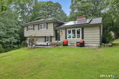 51 Mount Vernon Avenue, Waterbury, CT 06708 - Photo 2