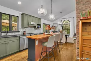 51 Mt Vernon Ave, Waterbury, CT 06708 - Photo 12