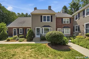 9 Braintree Ct, Suffield, CT 06078 - Photo 1