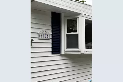 33 Whitewood Road, Killingworth, CT 06419 - Photo 2