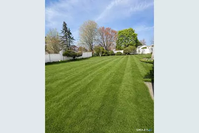 11 Flaum Drive, West Haven, CT 06516 - Photo 26