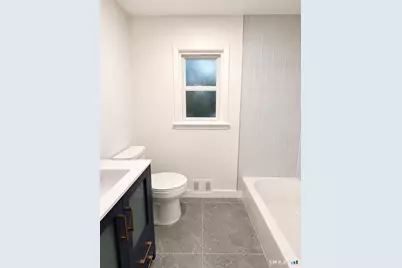 11 Flaum Drive, West Haven, CT 06516 - Photo 10