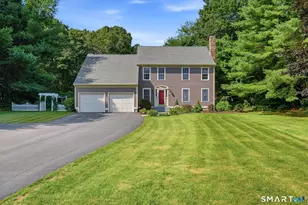 54 Heatherwood Dr, Colchester, CT 06415 - Photo 1