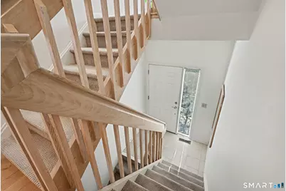 2435 Bedford Street #10C, Stamford, CT 06905 - Photo 4