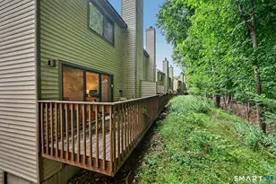 2435 Bedford St, Stamford, CT 06905 - Photo 28
