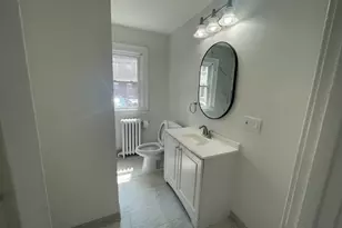 21 Gorham Ave, Hamden, CT 06514 - Photo 10