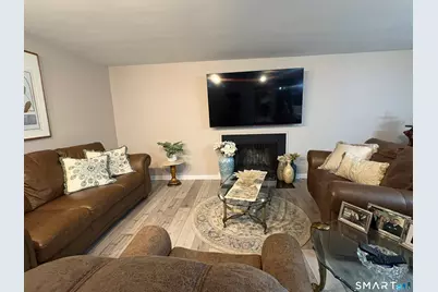 35 Harbour Village #A, Branford, CT 06405 - Photo 4