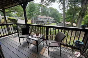 35 Harbour Village, Branford, CT 06405 - Photo 14