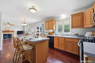 279 Congdon St, Middletown, CT 06457 - Photo 14