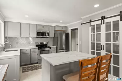 611 Route 163, Montville, CT 06353 - Photo 14