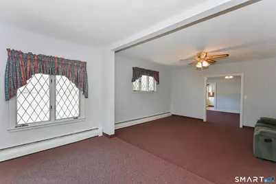 643 Burritt Street, New Britain, CT 06053 - Photo 18