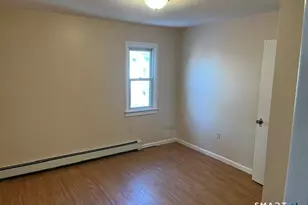 13 Armstrong Pl, Bridgeport, CT 06608 - Photo 24