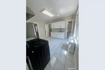 744 Park Street #3rd Fl, Bridgeport, CT 06608 - Photo 8
