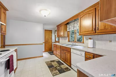 57 Cronin Street, Bristol, CT 06010 - Photo 18