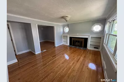 25 Montrose Street, Hartford, CT 06106 - Photo 6