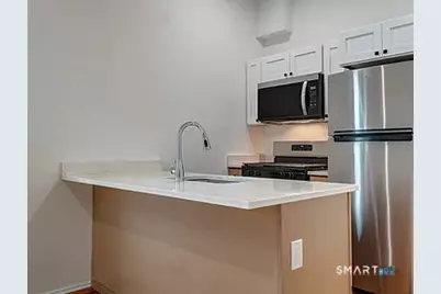 522 Elm Street #3, New Haven, CT 06511 - Photo 2