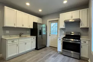 40 Clarks Hill Ave, Stamford, CT 06902 - Photo 1