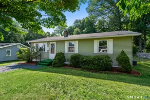 143 Southridge Dr, Windham, CT 06226 - Photo 2