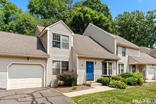 83 Carriage House, Enfield, CT 06082 - Photo 2
