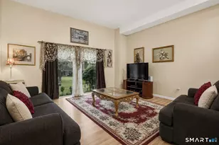 323 Dunfey Ln, Windsor, CT 06095 - Photo 2