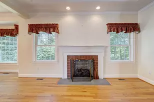 29 Cheney Ln, Manchester, CT 06040 - Photo 8