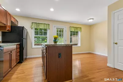 129 Mechanic Street #7, Stonington, CT 06379 - Photo 8