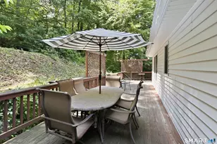 8 Old Bridge Rd W, New Fairfield, CT 06812 - Photo 30