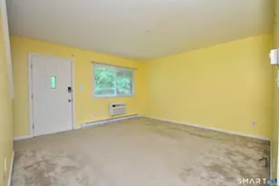 895 Matthews St, Bristol, CT 06010 - Photo 10