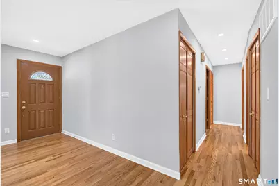 105 Bear Paw Road, Bridgeport, CT 06606 - Photo 20