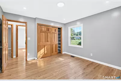 105 Bear Paw Road, Bridgeport, CT 06606 - Photo 18