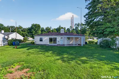 105 Bear Paw Road, Bridgeport, CT 06606 - Photo 6