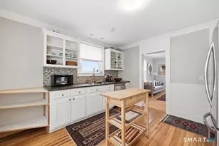 67 Butternut St, Middletown, CT 06457 - Photo 10