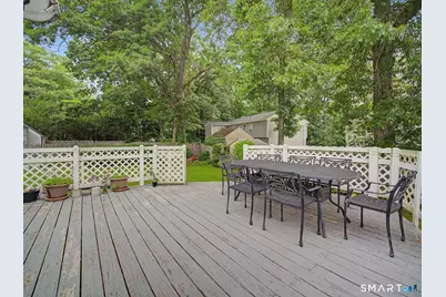 142 Travis Drive, Bridgeport, CT 06606 - Photo 30