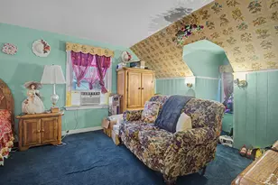 142 Travis Dr, Bridgeport, CT 06606 - Photo 12