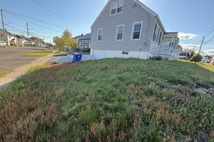 11 Colony St, Stratford, CT 06615 - Photo 6