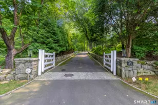 245 Cedar Rd, Fairfield, CT 06890 - Photo 4