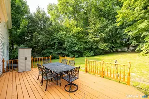 44 W District Rd, Farmington, CT 06085 - Photo 24